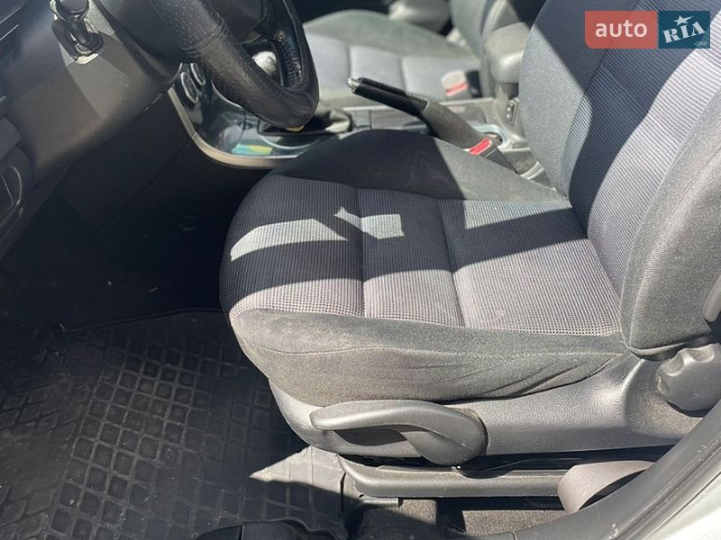 Седан Mazda 6 2006 в Виннице