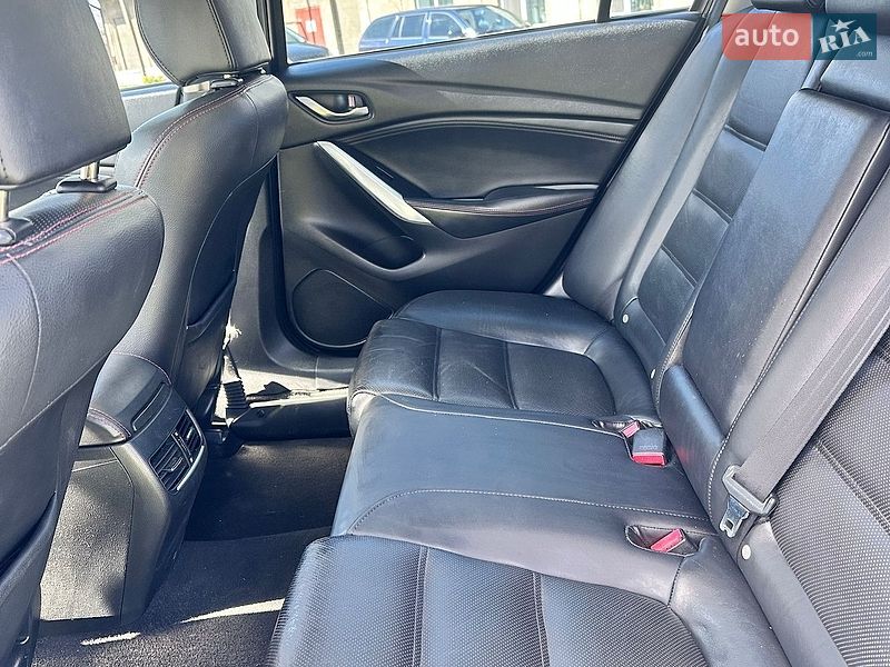 Седан Mazda 6 2014 в Харкові