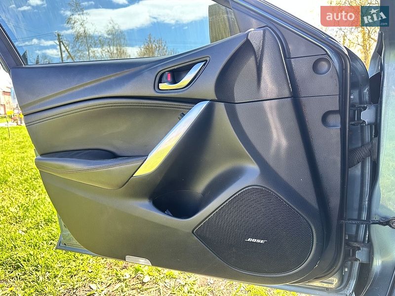 Седан Mazda 6 2014 в Харькове