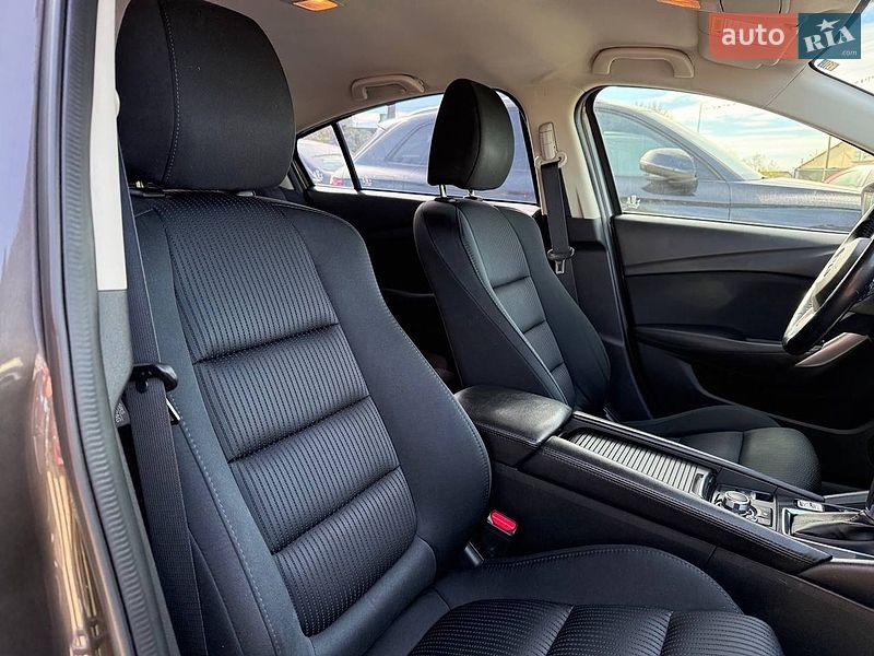 Седан Mazda 6 2015 в Коломые