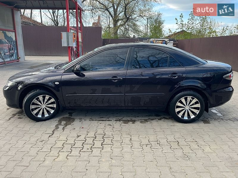 Седан Mazda 6 2006 в Черновцах
