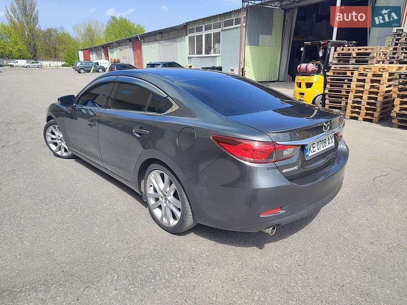 Седан Mazda 6 2016 в Днепре