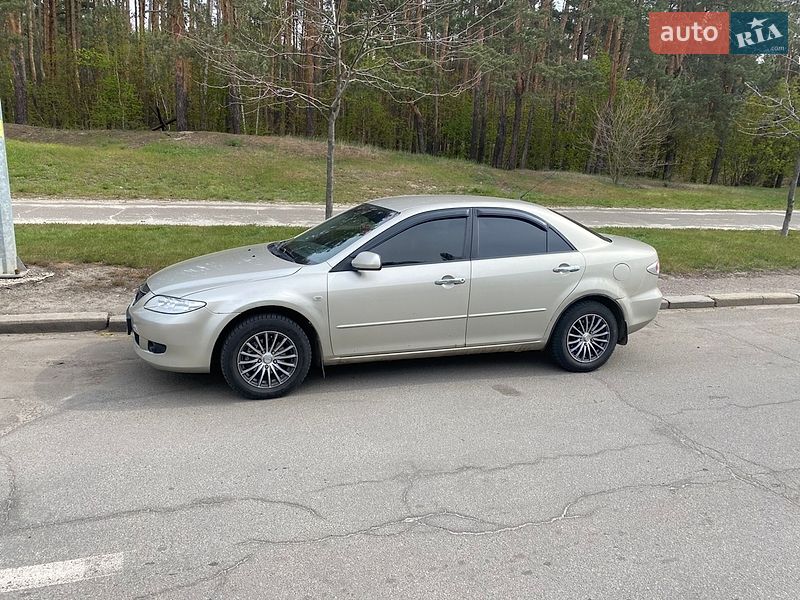 Седан Mazda 6 2004 в Киеве