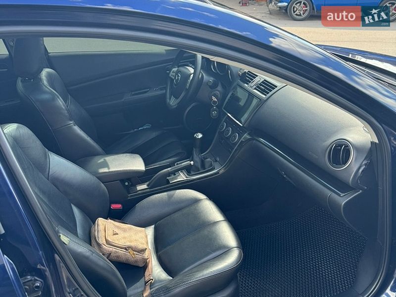 Седан Mazda 6 2008 в Днепре
