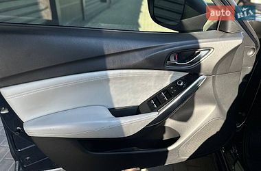 Седан Mazda 6 2016 в Киеве