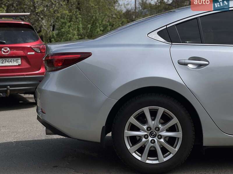 Седан Mazda 6 2017 в Киеве