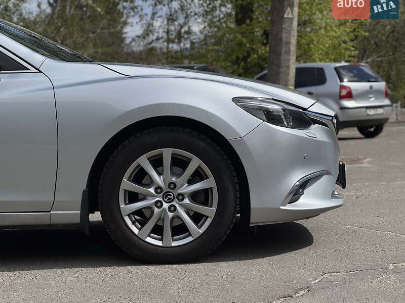 Седан Mazda 6 2017 в Киеве