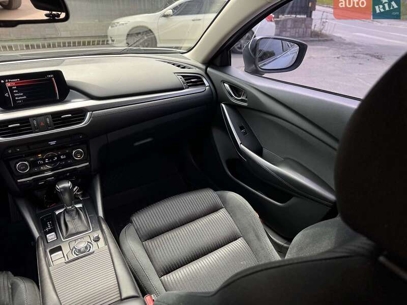 Седан Mazda 6 2017 в Киеве