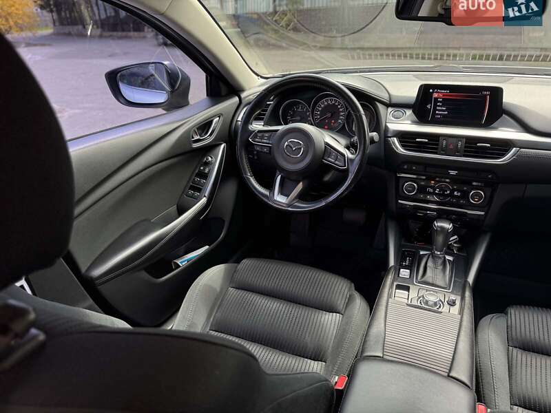 Седан Mazda 6 2017 в Киеве