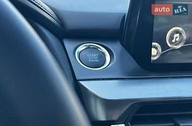 Седан Mazda 6 2015 в Борщеве