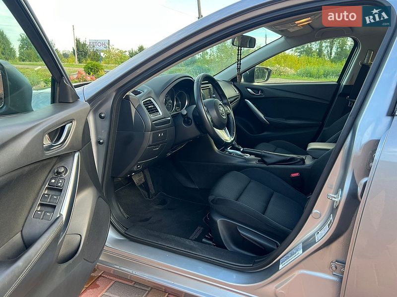 Седан Mazda 6 2014 в Чернигове