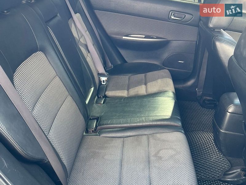 Универсал Mazda 6 2004 в Обухове