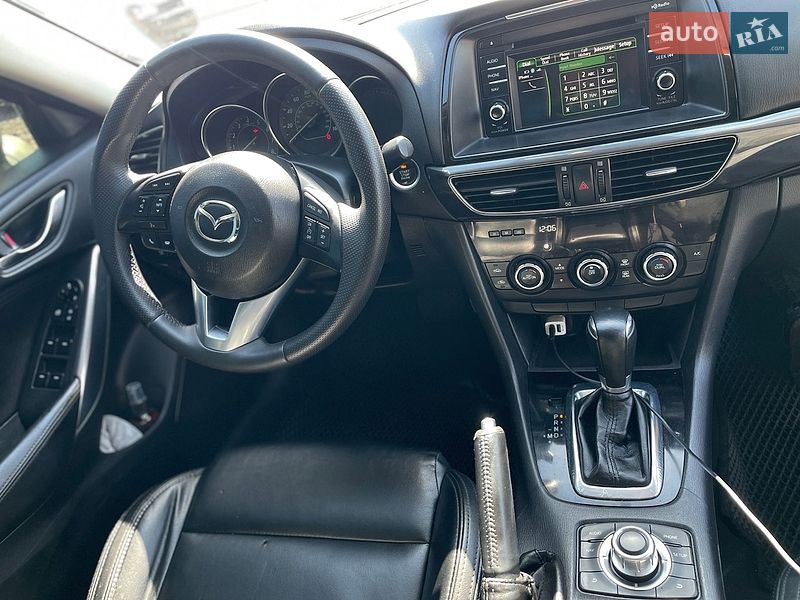 Седан Mazda 6 2014 в Киеве