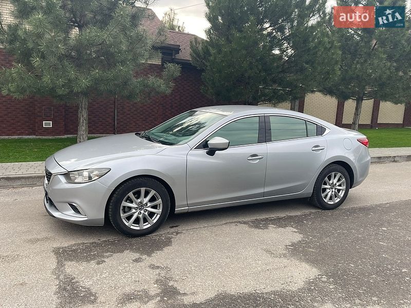 Седан Mazda 6 2017 в Харькове