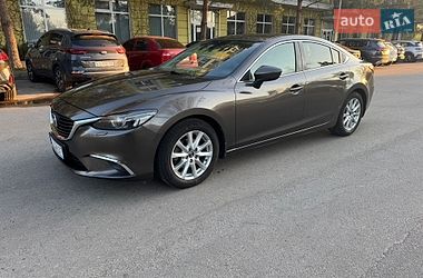 Седан Mazda 6 2016 в Киеве