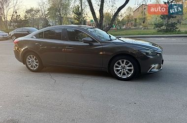 Седан Mazda 6 2016 в Киеве