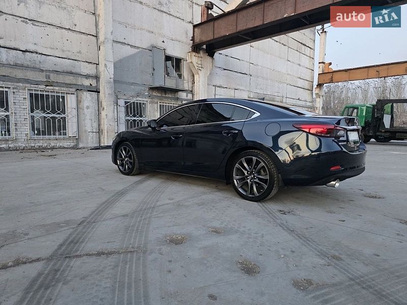 Седан Mazda 6 2016 в Запорожье