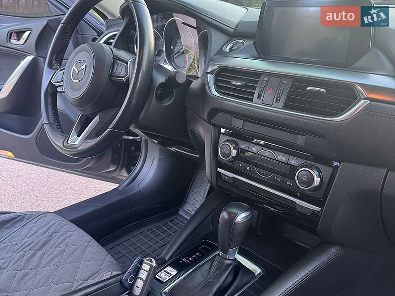 Седан Mazda 6 2017 в Одессе