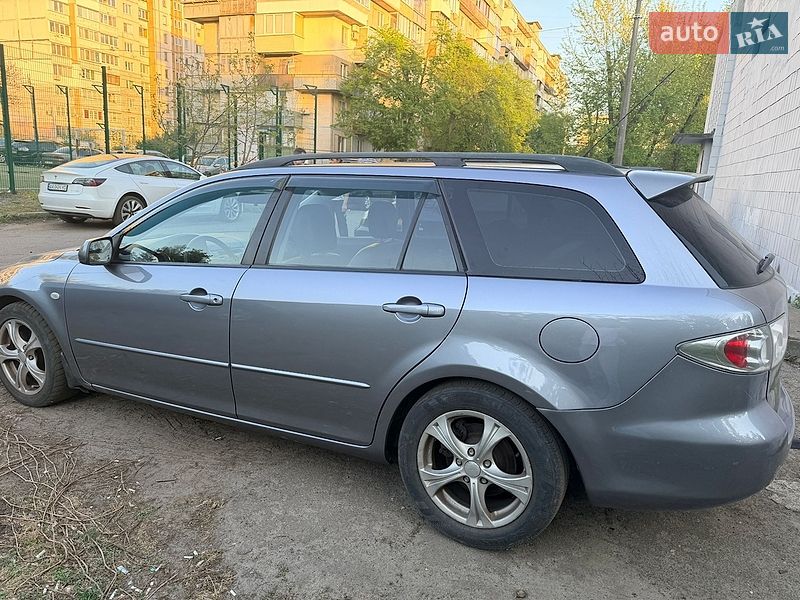 Универсал Mazda 6 2004 в Киеве