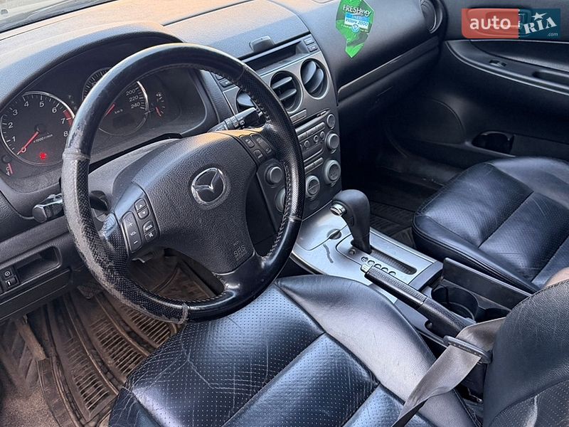 Универсал Mazda 6 2004 в Киеве