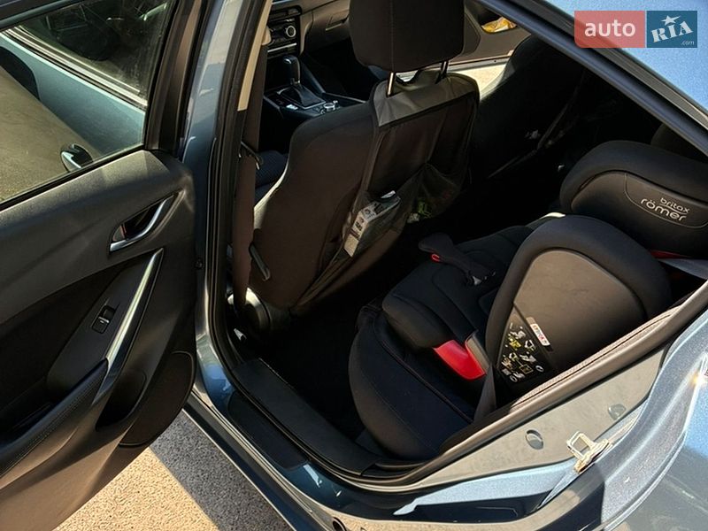 Седан Mazda 6 2017 в Києві