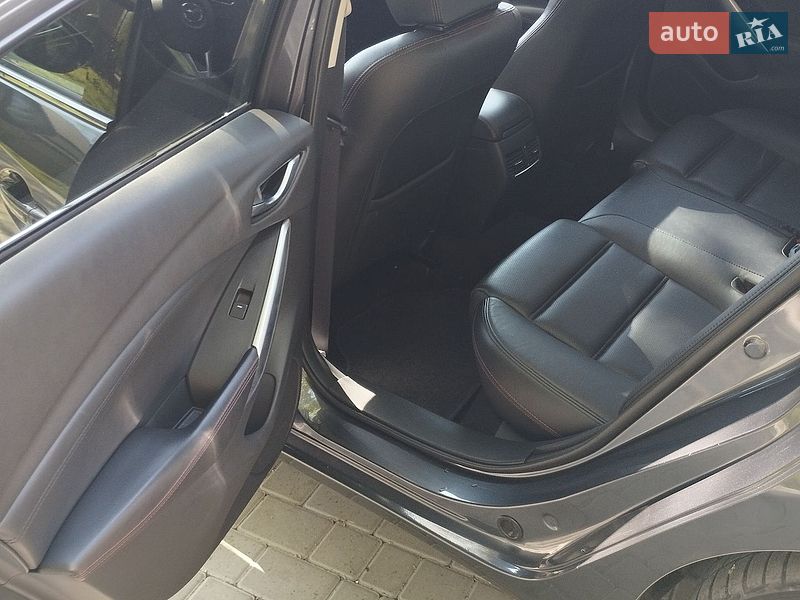 Седан Mazda 6 2013 в Луцке