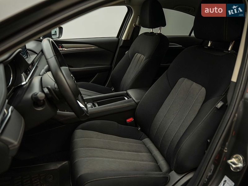 Седан Mazda 6 2022 в Киеве