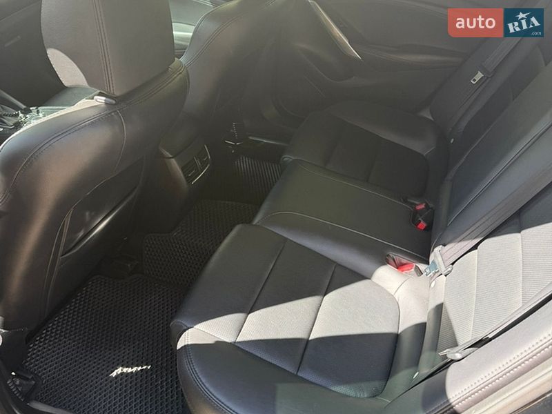 Седан Mazda 6 2015 в Николаеве