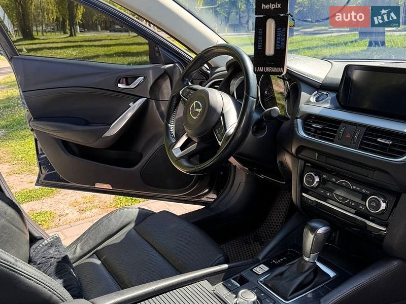 Седан Mazda 6 2016 в Кременчуге