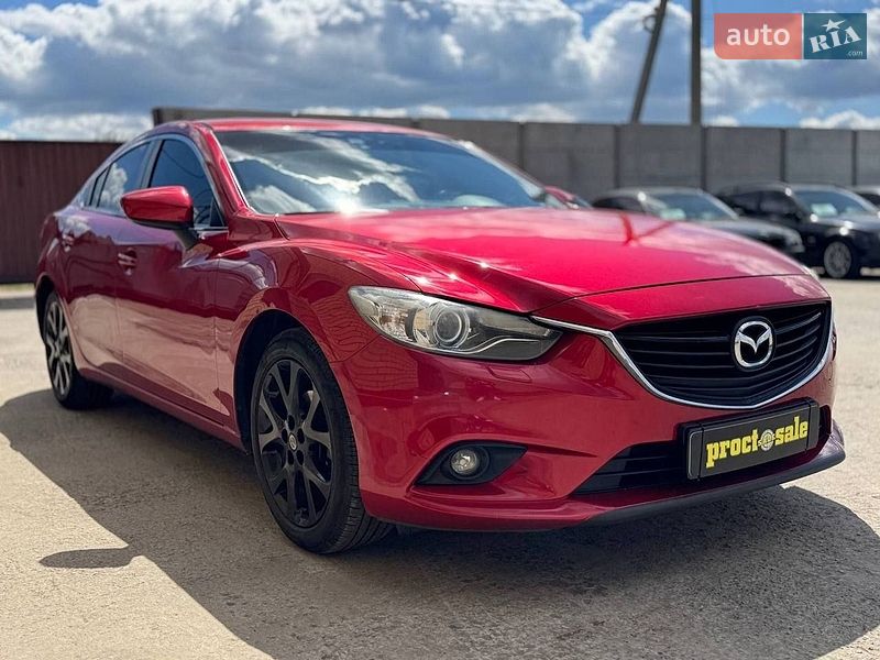 Седан Mazda 6 2014 в Днепре