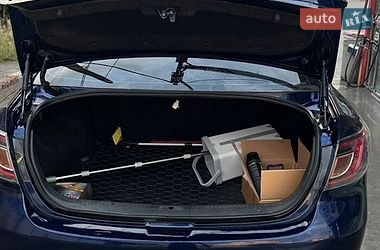 Седан Mazda 6 2009 в Чернівцях