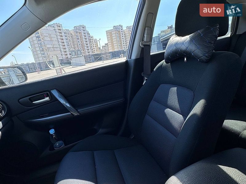 Седан Mazda 6 2005 в Киеве