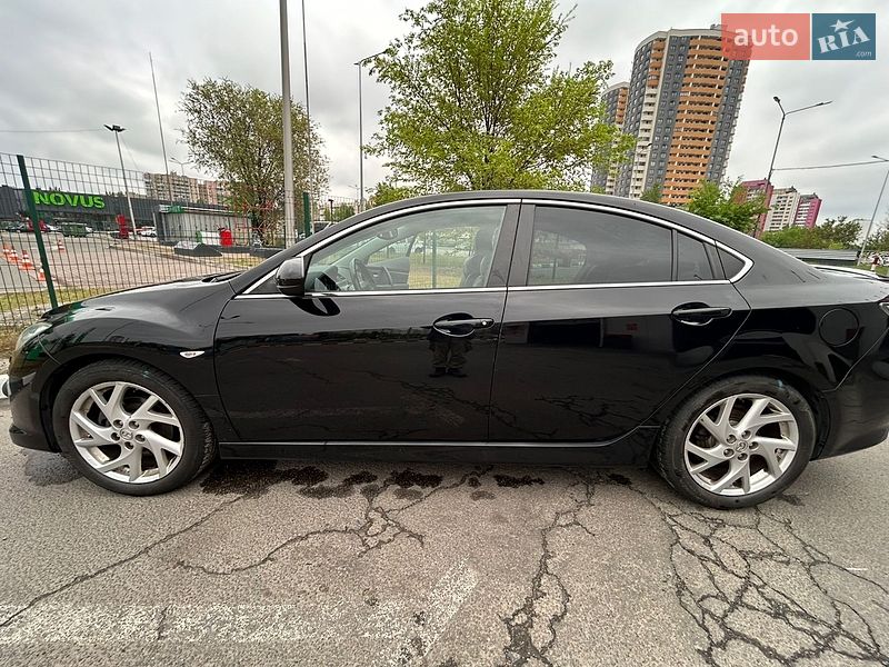 Седан Mazda 6 2011 в Киеве