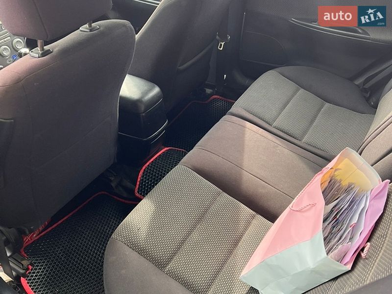 Універсал Mazda 6 2004 в Хмельницькому фото 4 Універсал Mazda 6 2004 в Хмельницькому