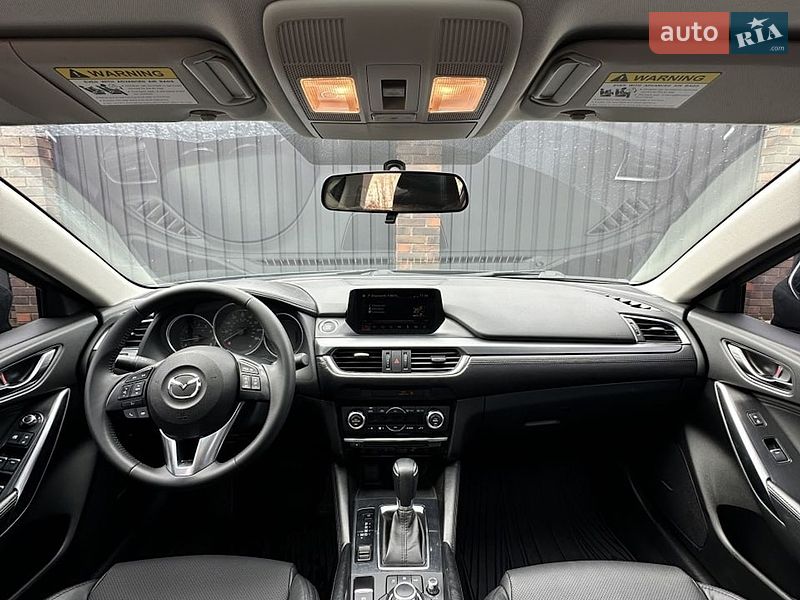 Седан Mazda 6 2016 в Білогородці