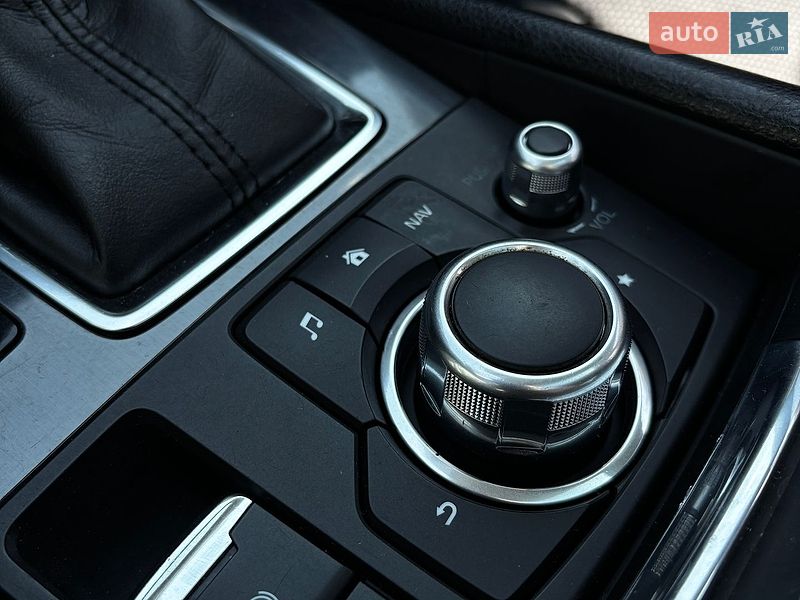 Седан Mazda 6 2016 в Белогородке