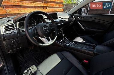 Седан Mazda 6 2016 в Белогородке