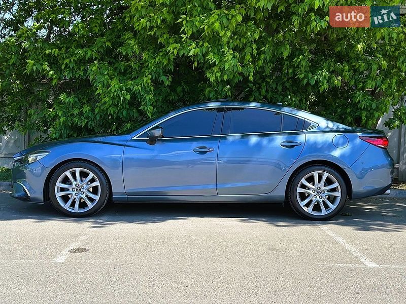 Седан Mazda 6 2016 в Киеве