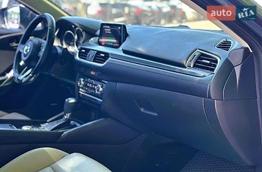 Седан Mazda 6 2016 в Киеве