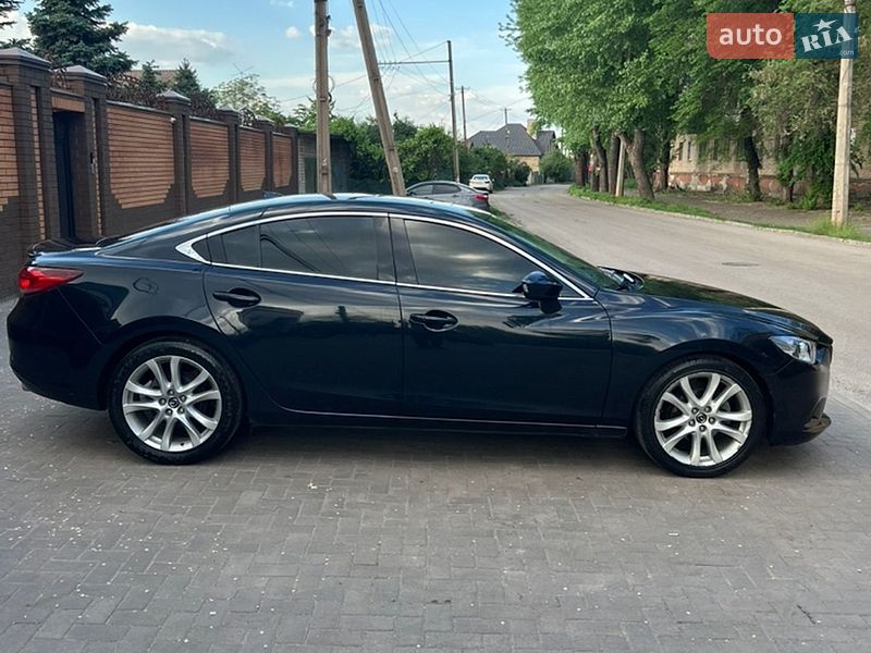 Седан Mazda 6 2015 в Кривому Розі