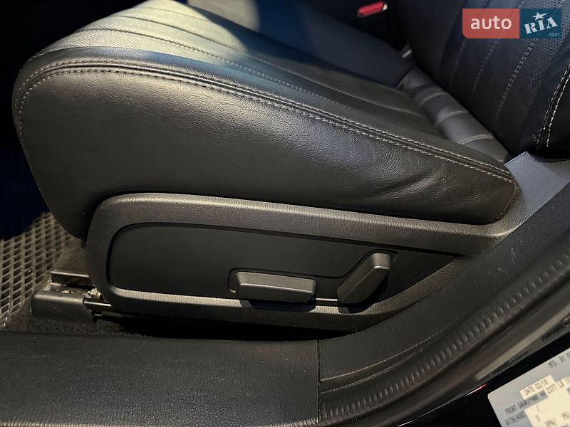 Седан Mazda 6 2018 в Киеве