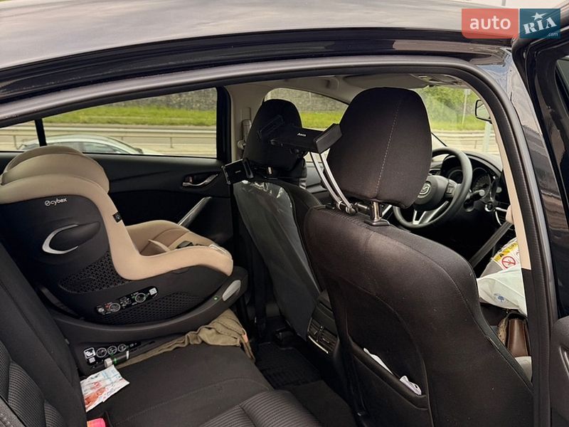 Седан Mazda 6 2013 в Львове