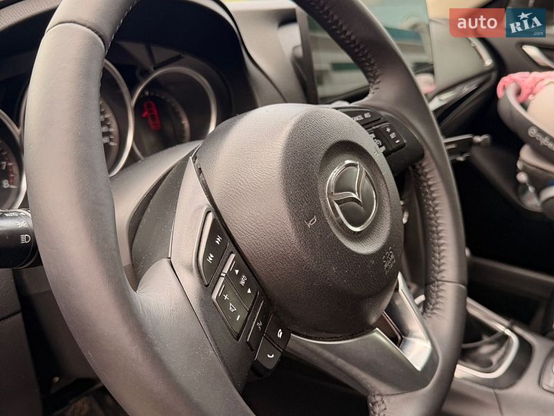 Седан Mazda 6 2013 в Львове