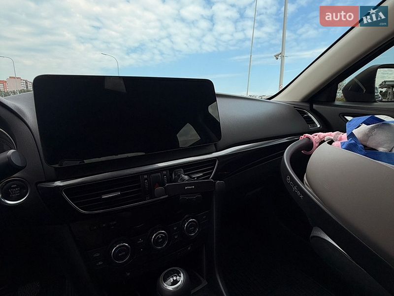 Седан Mazda 6 2013 в Львове