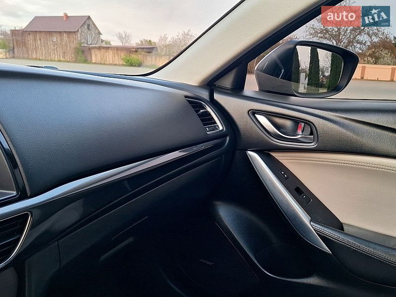 Седан Mazda 6 2014 в Одессе