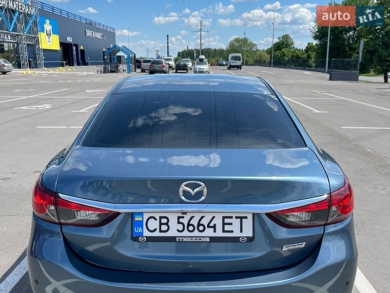 Седан Mazda 6 2016 в Чернігові