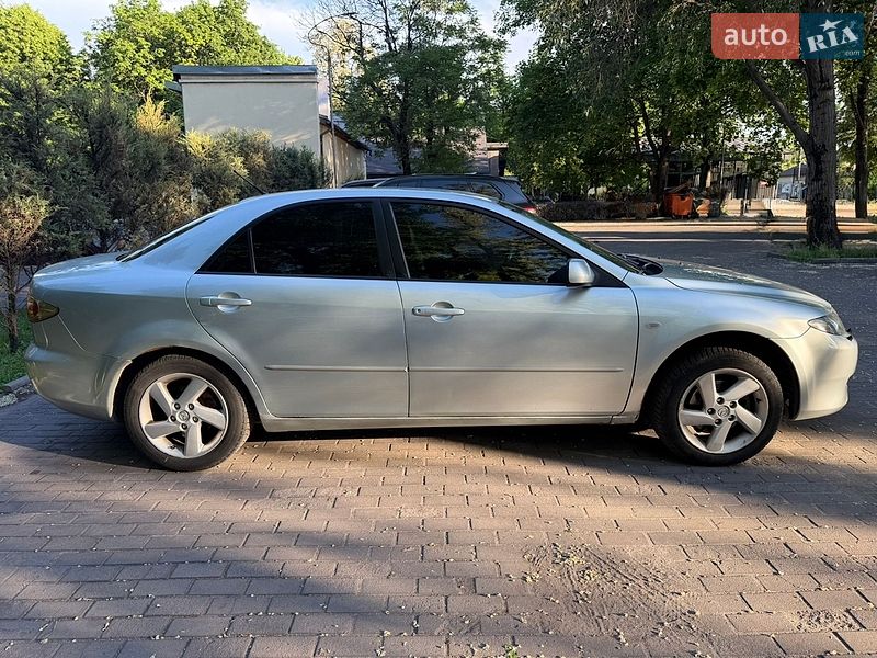 Седан Mazda 6 2003 в Каменском