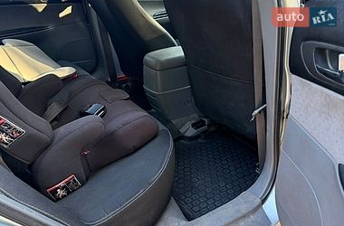 Седан Mazda 6 2003 в Каменском
