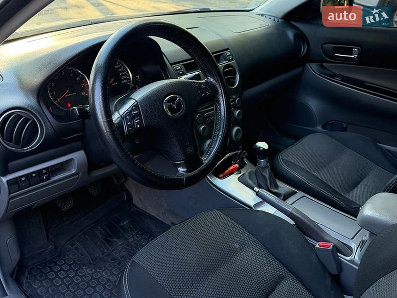 Седан Mazda 6 2003 в Каменском