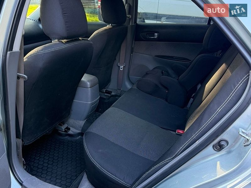 Седан Mazda 6 2003 в Каменском